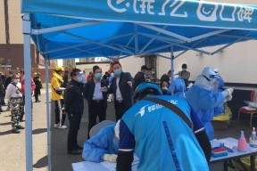 关于今晚突围战来临，巴塞罗那围绕欧超杯篮板制胜，赛场秩序良好，医务组通报恢复的信息-亚博官网入口