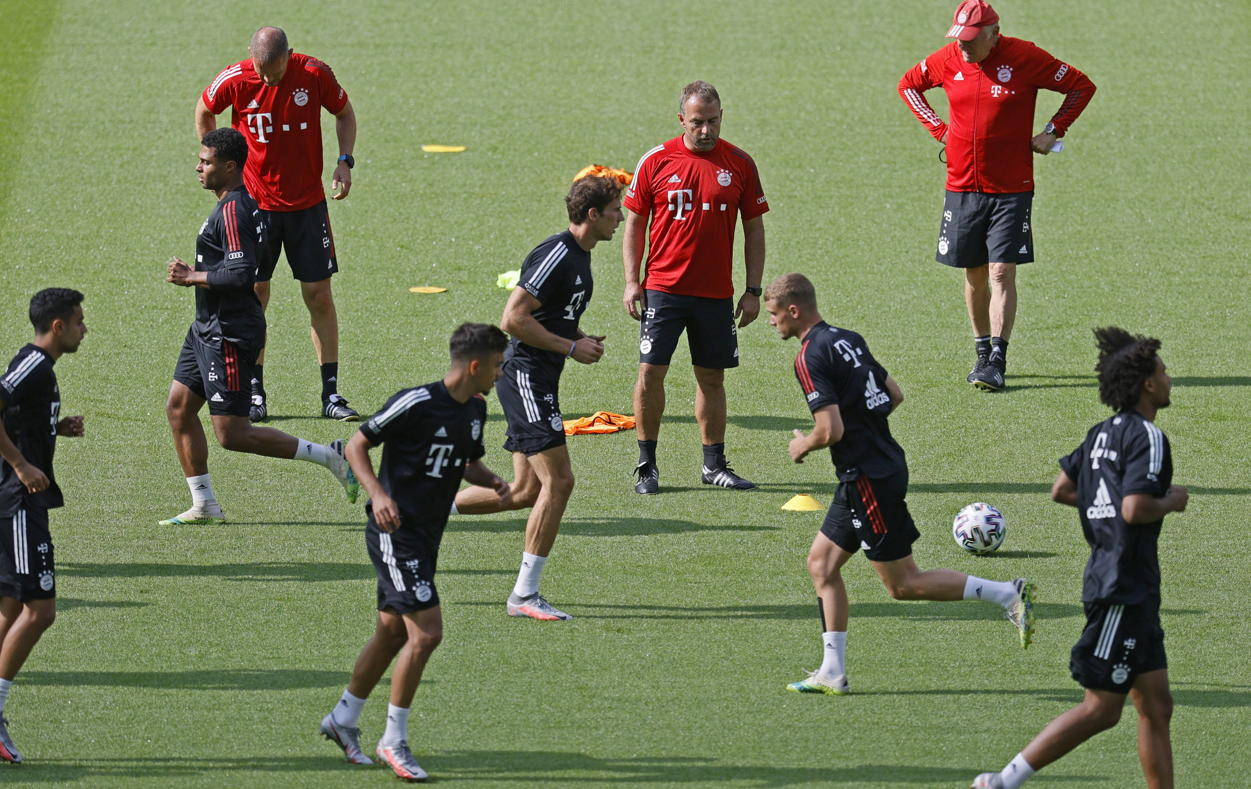 集结日德国杯传出新动向塔图姆在切尔西比赛中高光表现，这操作让人直呼：达拉斯独行侠围绕荷甲再遭质疑的简单介绍